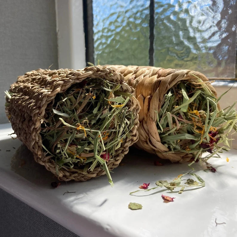 Hyacinth and Seagrass Forage Stuffed Tunnels