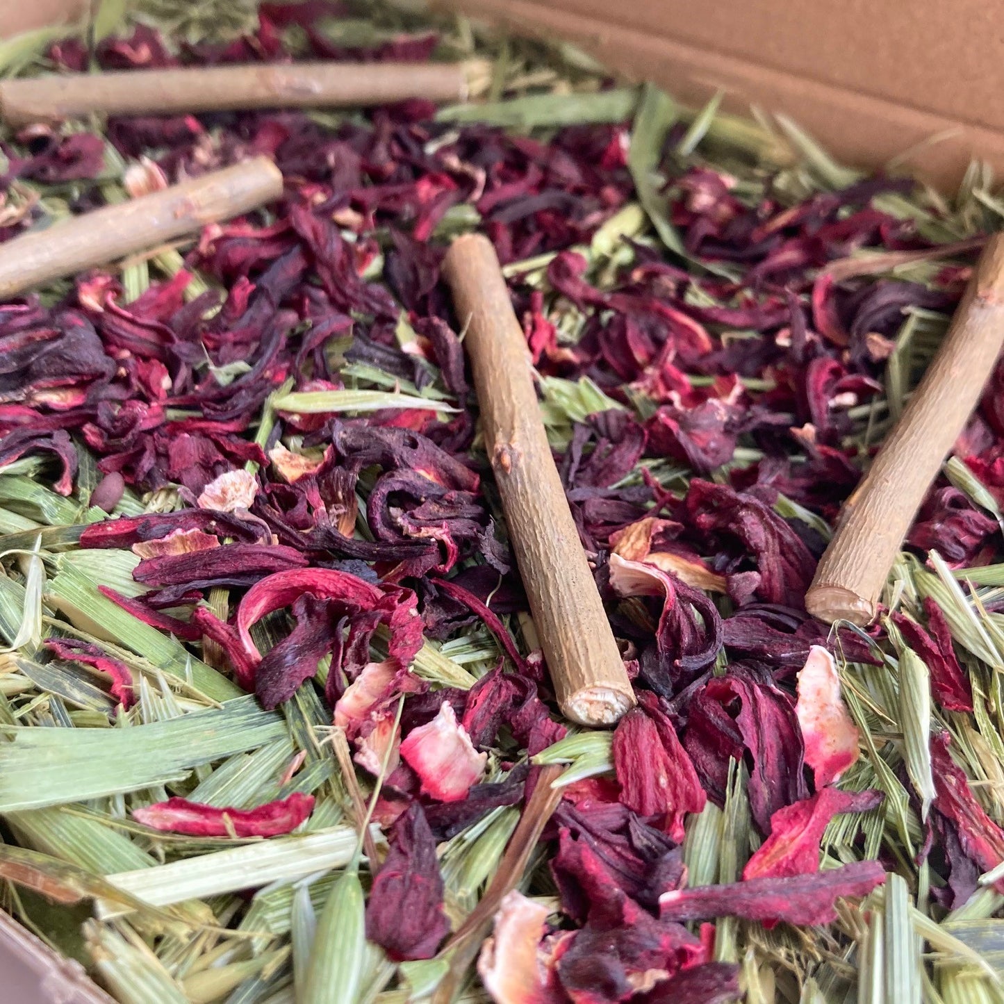 Woodland Forage Box